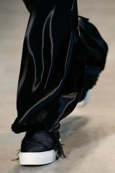 Look 94